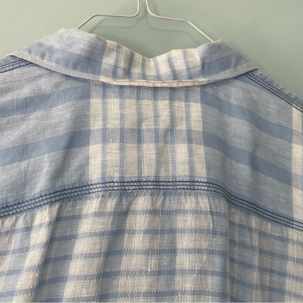TOMMY BAHAMA Men’s Relax Linen Short Sleeve Shirt in Light Blue - Picture 5 of 6